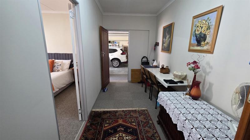 3 Bedroom Property for Sale in Fraaiuitsig Western Cape